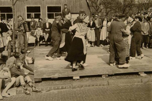 Den Koopman Dansen; Jay Canto